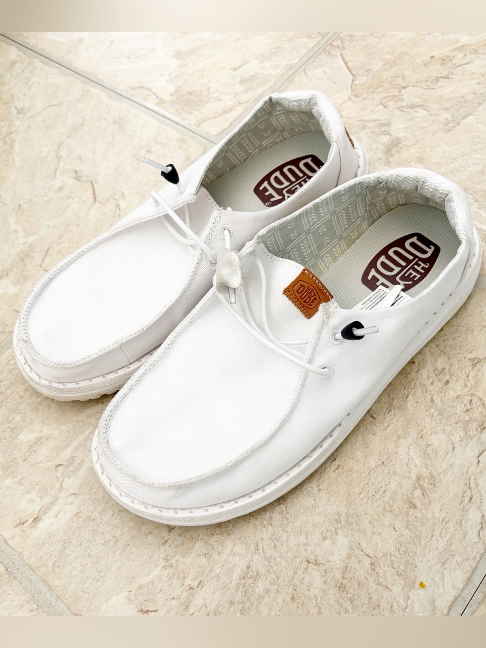 Hey Dude Wendy Stretch Canvas White Shoes Women’s Size 7 Casual Everyday Shoes